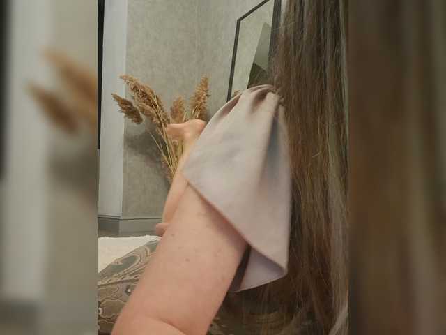 Sofaa live cam on BongaCams