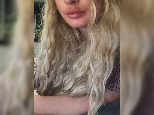 Sofaa Nude Live Sex Shows