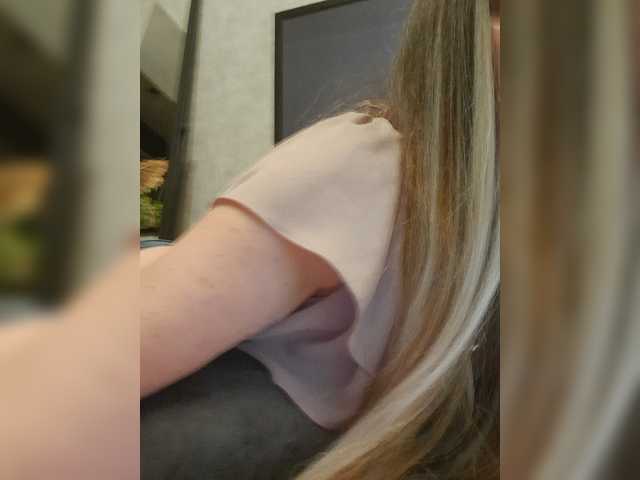 sofaa live sex show