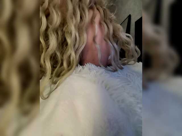 Sofaa, en vivo ahora en BongaCams