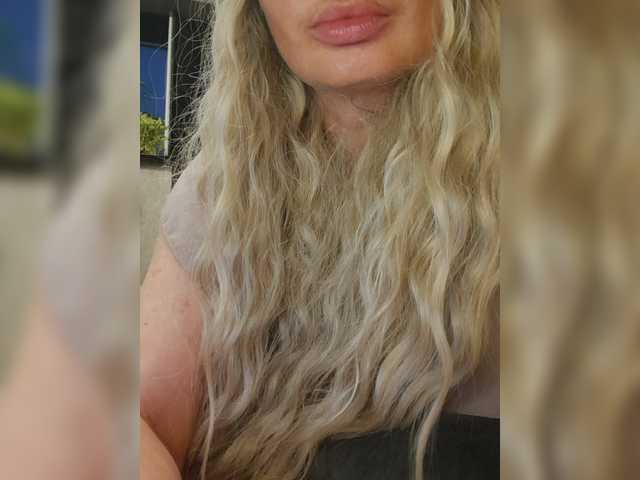Sofaa live cam