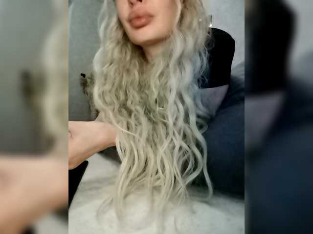 Sofaa live cam