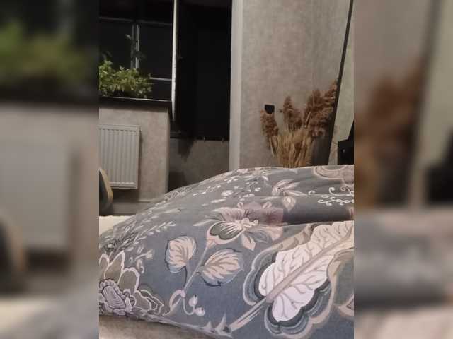 Sofaa live cam on BongaCams