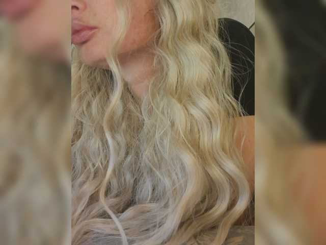 sofaa live sex