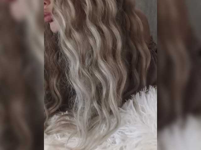 Sofaa live cam preview