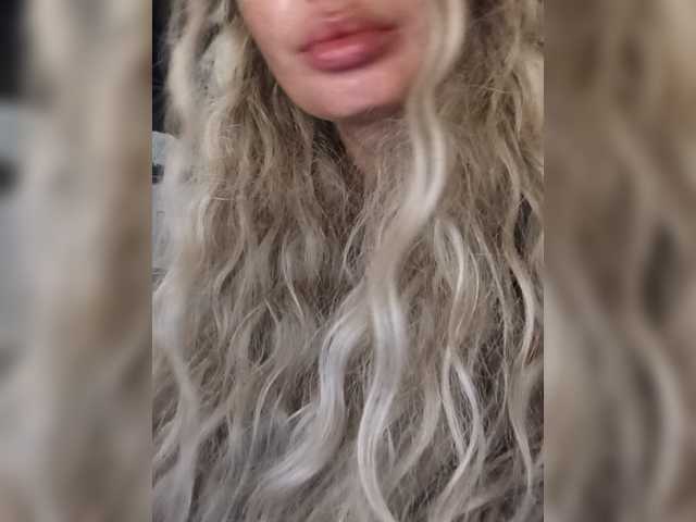 Sofaa live cam