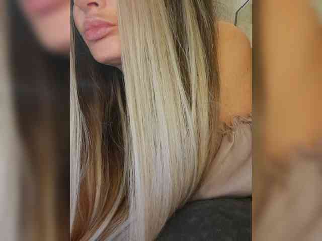 Sofaa Sex Cam Show