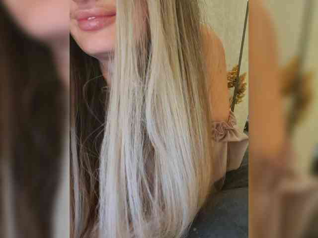 Sofaa Sex Cam Show