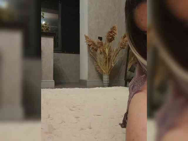Sofaa Live Webcam on BongaCams
