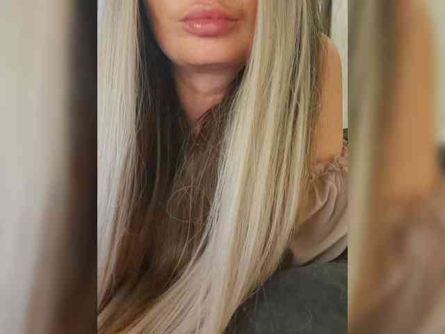 Sofaa Sex Cam Show