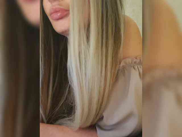 Sofaa Sex Cam Show
