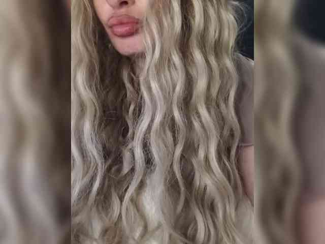 Вебкам-шоу Sofaa