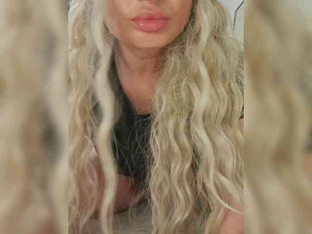 Sofaa Sex Cam Show