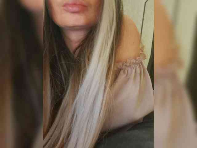 Sofaa Sex Cam Show