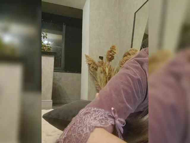 Sofaa Live Webcam on BongaCams