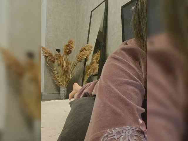 Sofaa Live Webcam on BongaCams