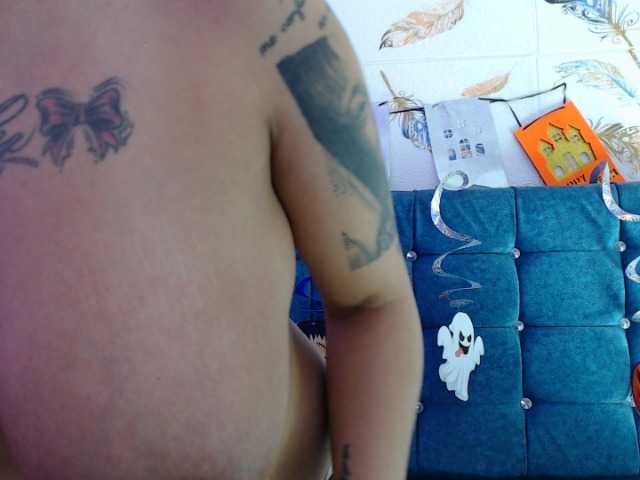 evelingjoyy live cam on BongaCams