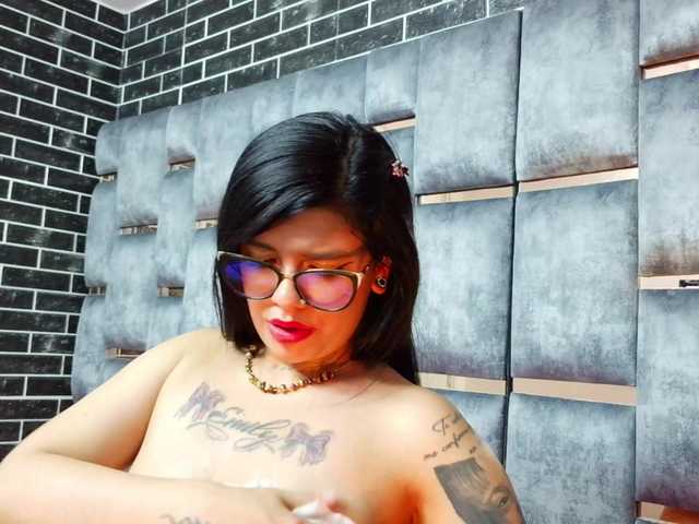 evelingjoyy live cam preview
