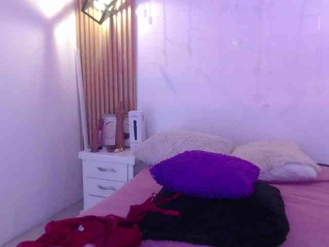 evelingjoyy webcam