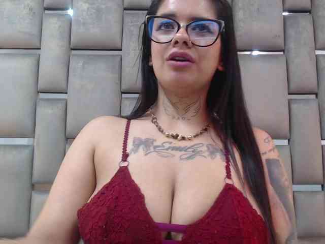 evelingjoyy webcam