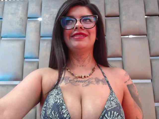 evelingjoyy webcam