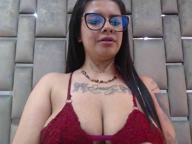 evelingjoyy webcam