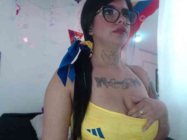 evelingjoyy webcam