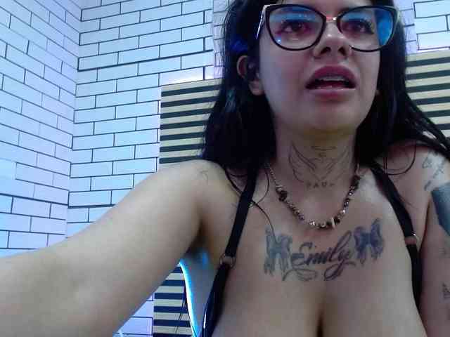 evelingjoyy webcam
