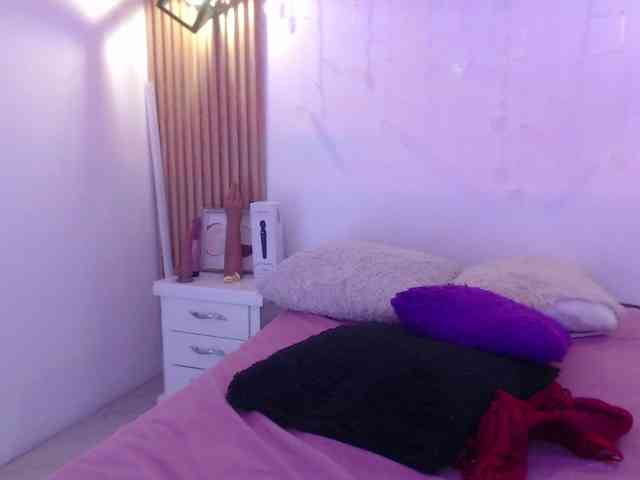 evelingjoyy webcam