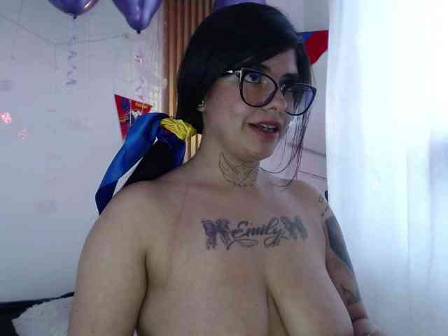 evelingjoyy webcam