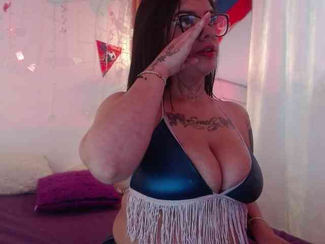 evelingjoyy webcam