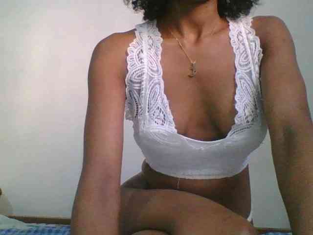 Arianah56