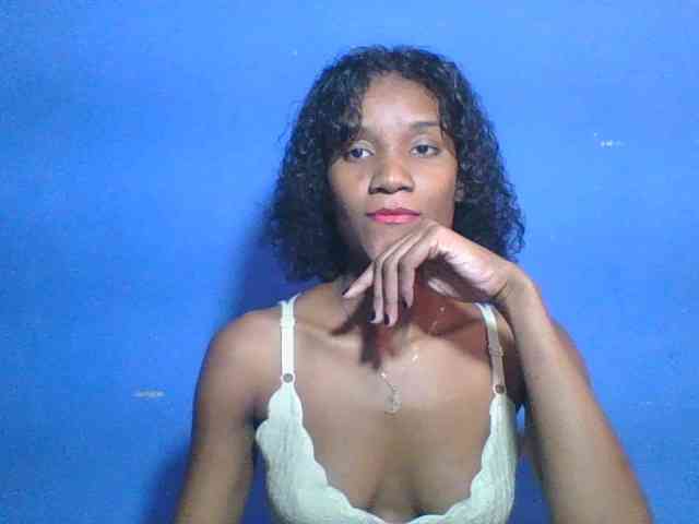 Arianah56