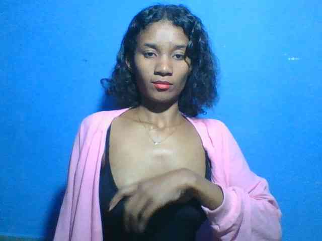 Arianah56