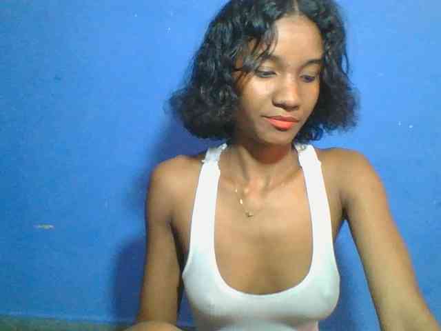Arianah56