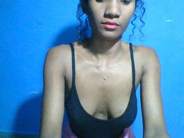 Arianah56