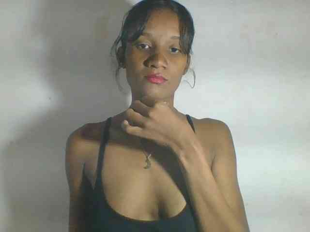 Arianah56