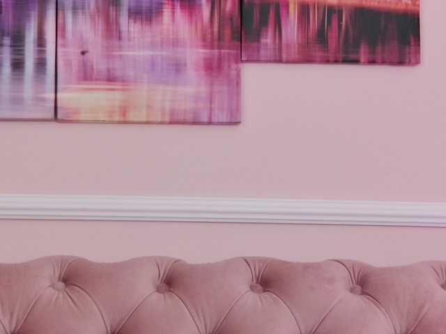 LanaKream live webcam show