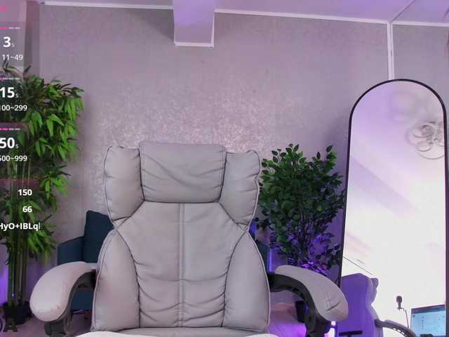 LanaKream live cam on BongaCams