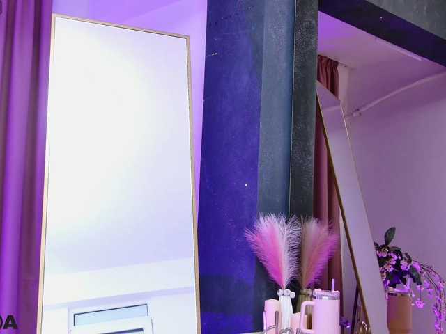 Sex chat gratuit in direct cu LanaKream pe BongaCams