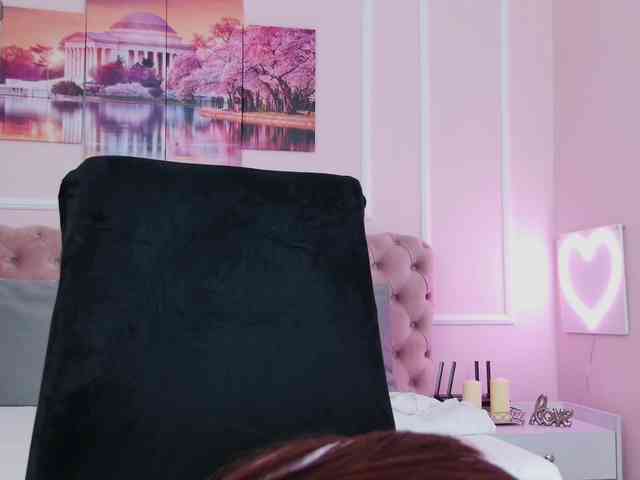 LanaKream webcam