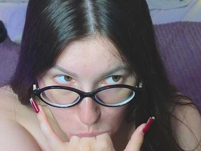 PeneloppaStar live cam on BongaCams