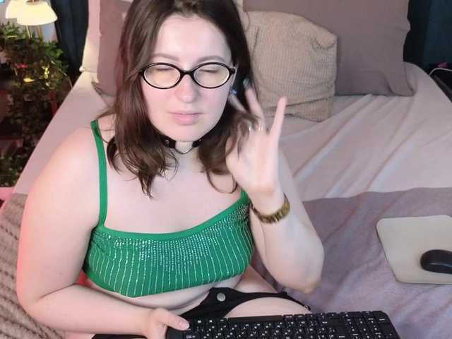 PeneloppaStar live cam on BongaCams