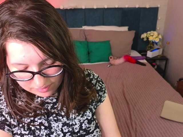 PeneloppaStar live cam on BongaCams