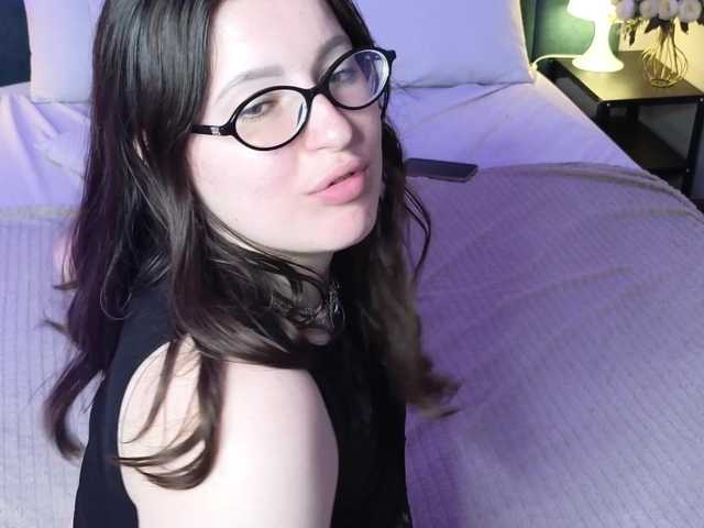 PeneloppaStar live cam on BongaCams