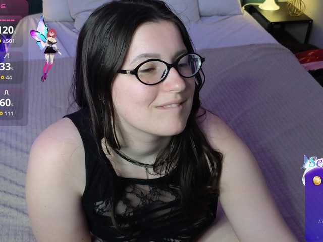 PeneloppaStar live cam on BongaCams
