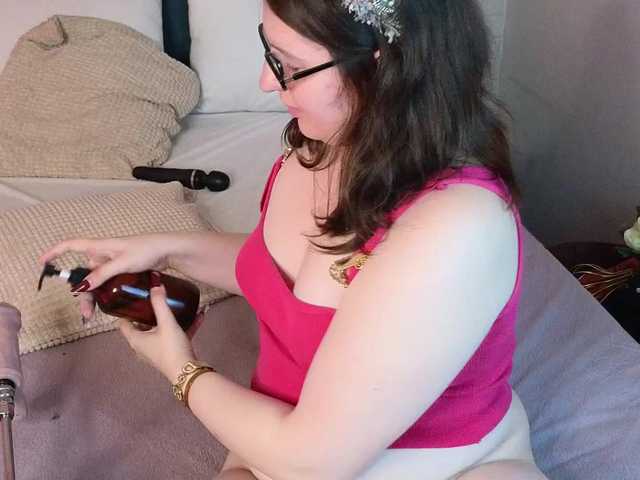 PeneloppaStar live cam on BongaCams