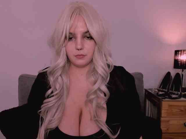 SamantaAmazing webcam