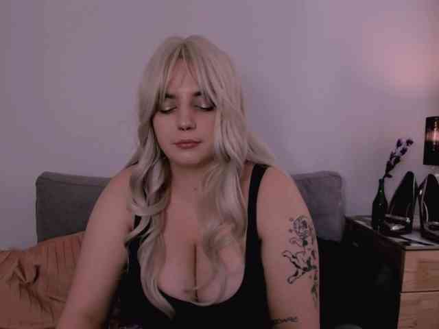 SamantaAmazing webcam