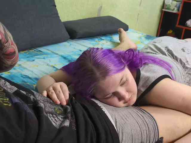 xxWeWannaFuckxx webcam